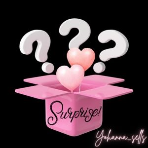 NWT Mystery BOX (5) sz Medium ALL brand new!